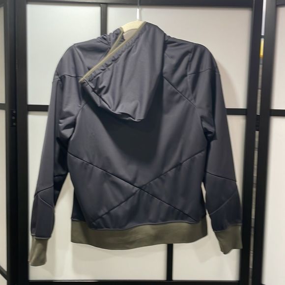 NIKExGYAKUSOU NWOT Women’s XL fits as a Large Running Zip Hoodie| Plum Purple - Picture 6 of 12